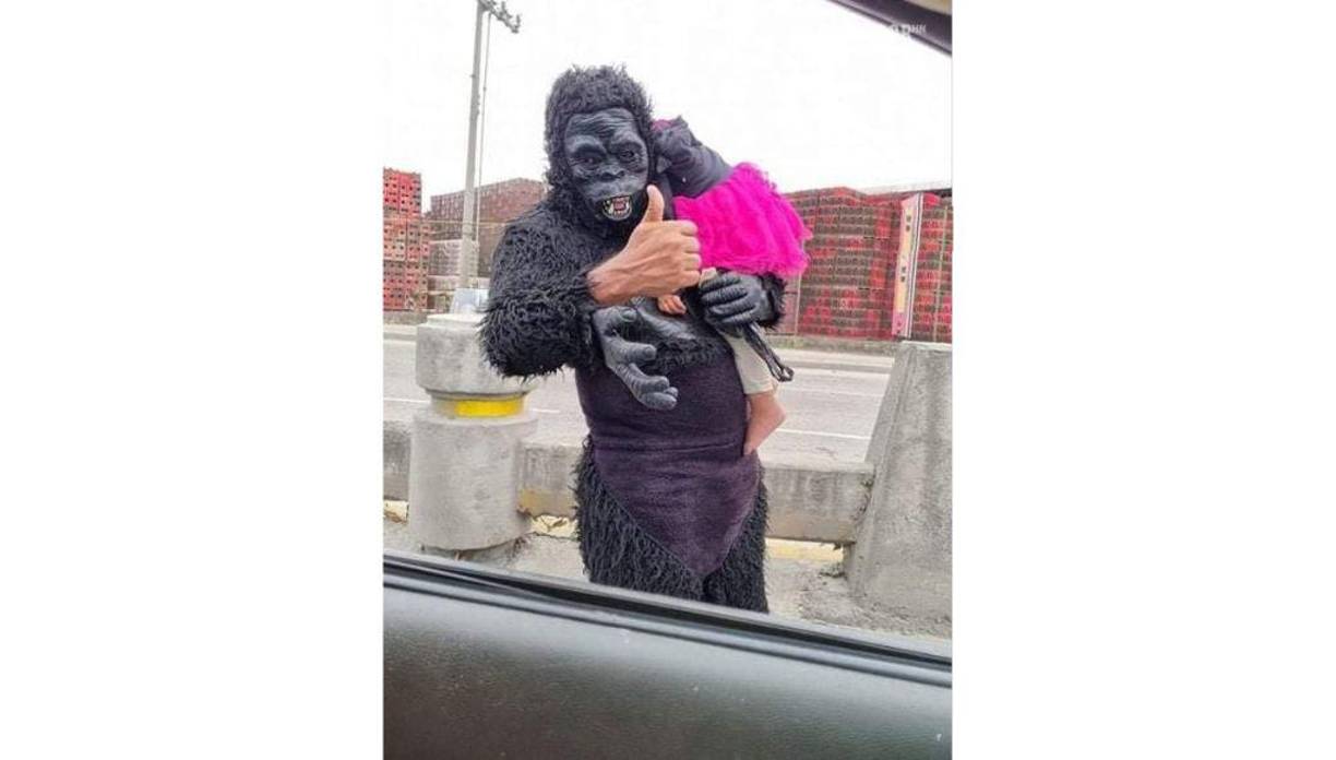 El lugar que el sujeto frecuentaba, con los niños, eran entre el Monumento a la Madre y el Bulevar del Sur en San Pedro Sula.
