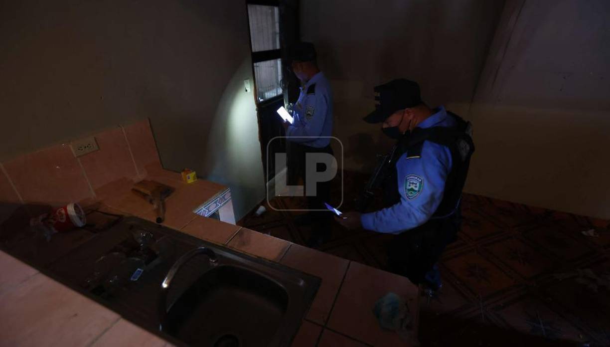 Los hogares, desolados, son muestra del paso arrollador de las pandillas por este sector, uno de los más populosos de San Pedro Sula.