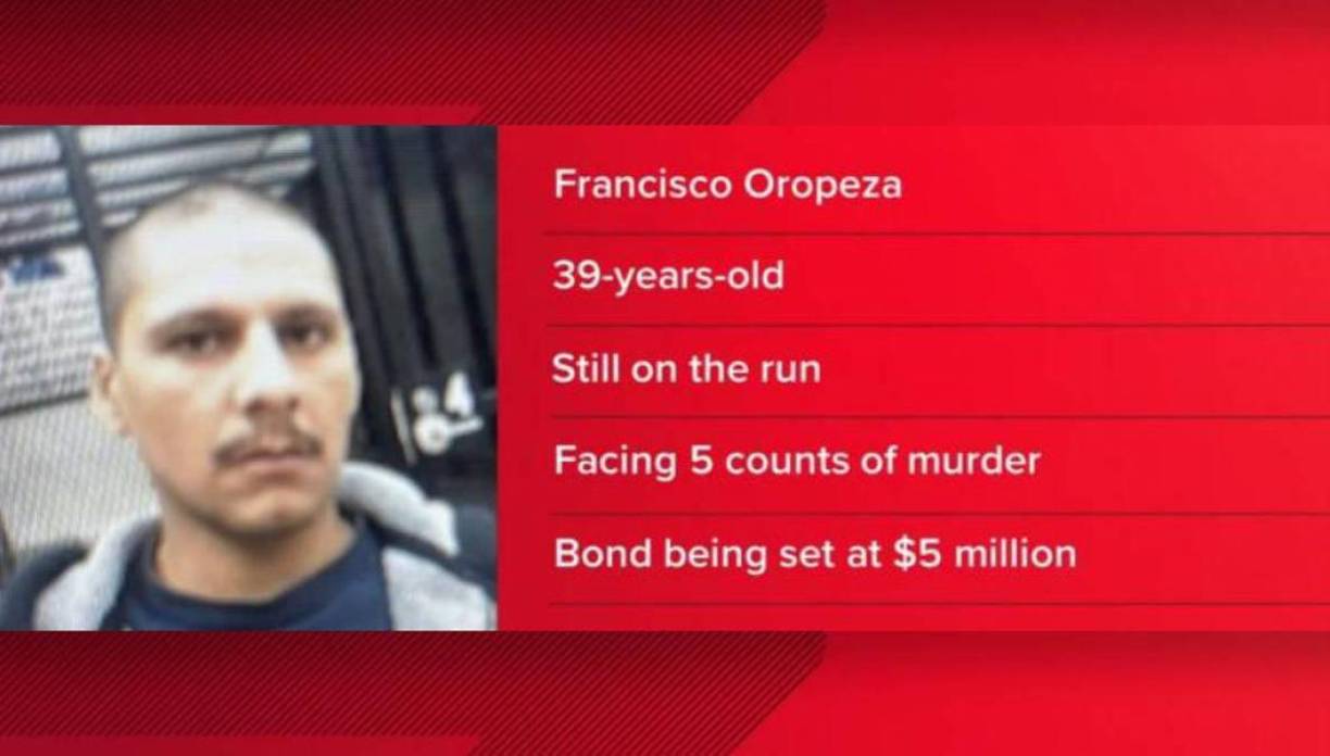 Las autoridades estadounidenses buscan todavía a Oropesa, quien el viernes por la noche estaba disparando en el jardín de su casa con un fusil AR-15 cuando uno de sus vecinos se le acercó y le pidió que dejara de hacer ruido porque era muy tarde y la familia, incluidos unos niños, no podía conciliar el sueño.