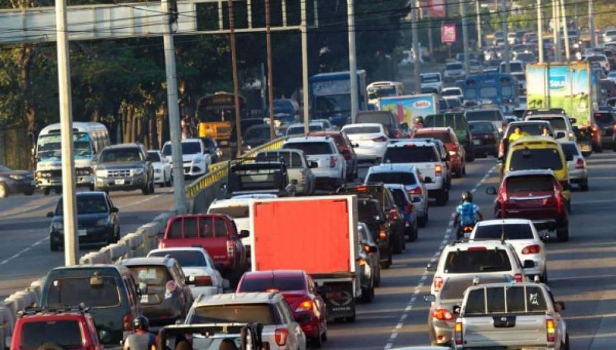 Las seis modalidades de estafa de las que son víctimas los compradores de carros usados (Fotos)