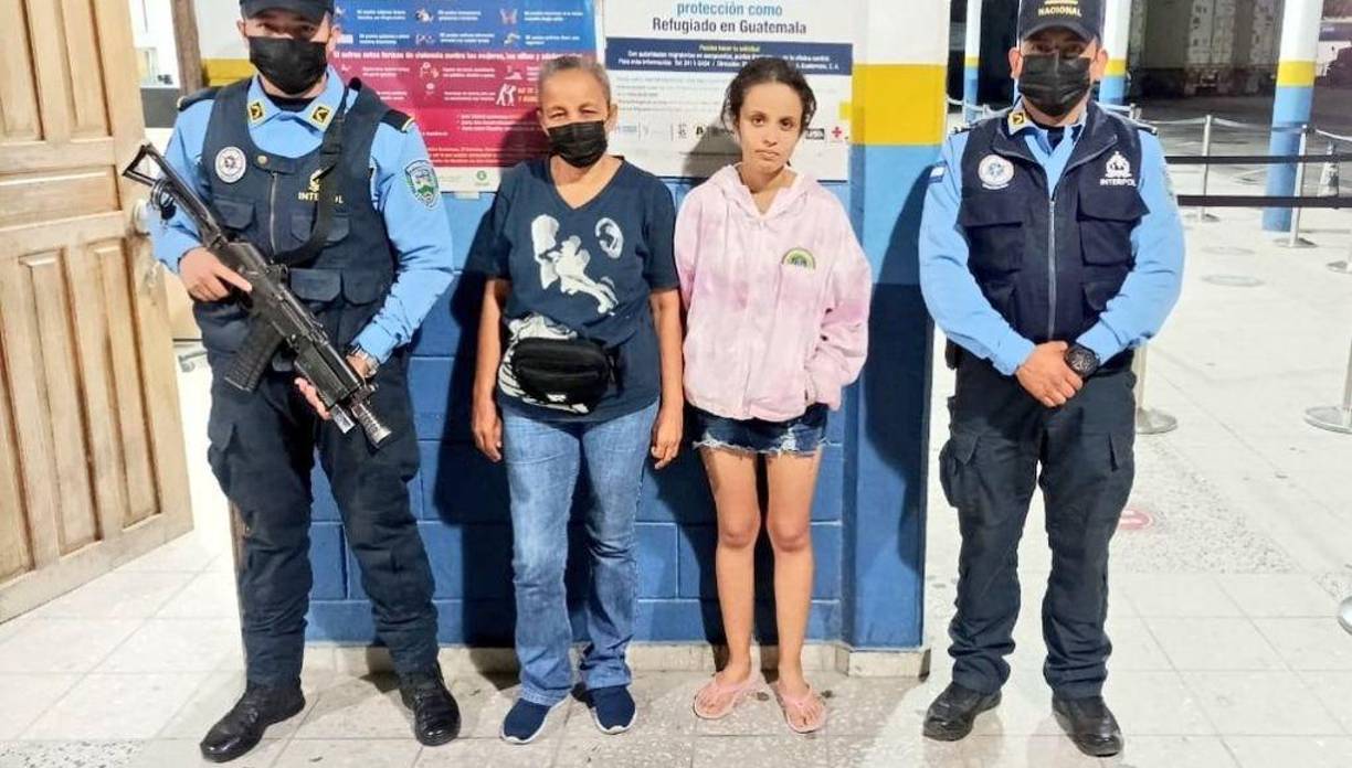 El retorno de la hondureña fue coordinado por la Interpol de Honduras.