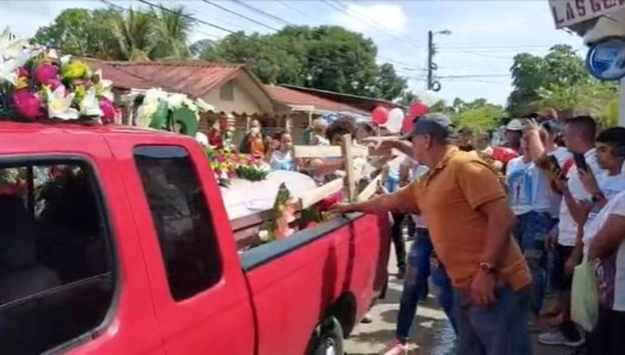 El sepelio se realizó en Cuyamel, Omoa, de donde era originaria.