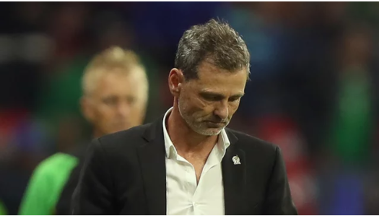 Sin embargo, puede costarle a la Federación Mexicana de Fútbol, ya que Diego Cocca tenía contrato con la Selección de México hasta el 2026.