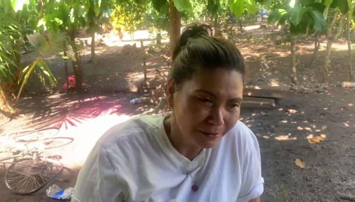 La dama reveló a medios de comunicación locales que, supuestamente, la intención de su hija era matarla, pero pudo escapar de él.