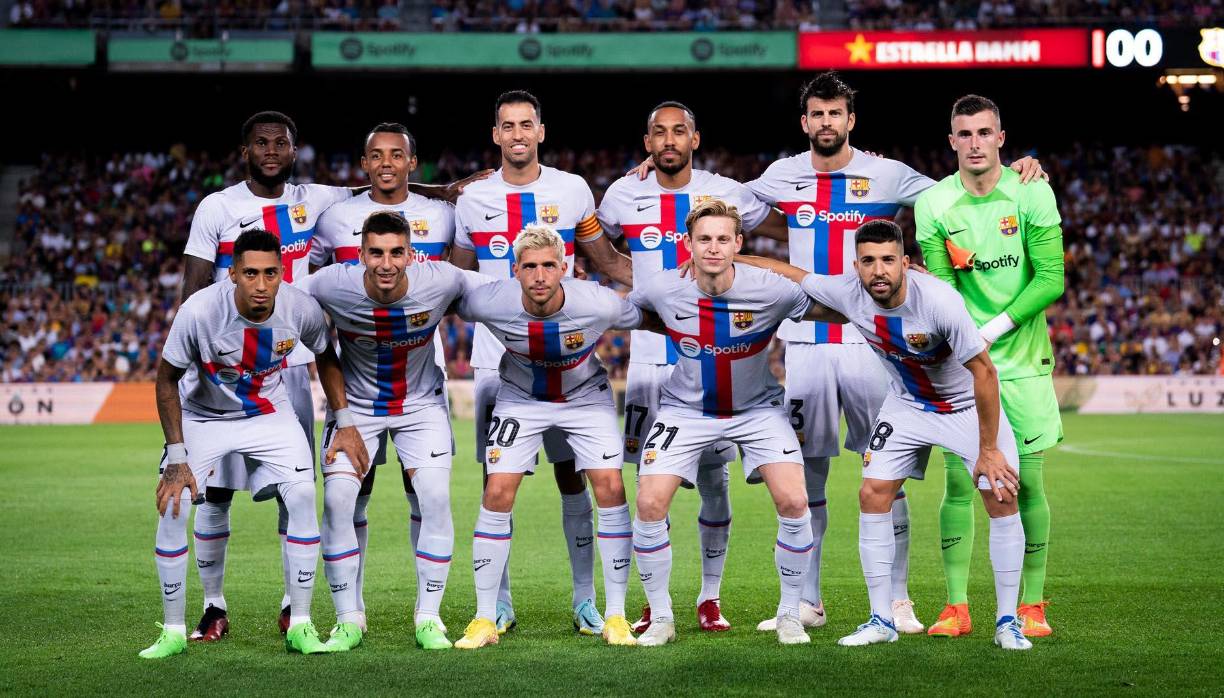 El mercado de fichajes finaliza este 1 de septiembre y medios españoles han revelado la lista de jugadores que se estarían marchando del FC Barcelona en las próximas horas.