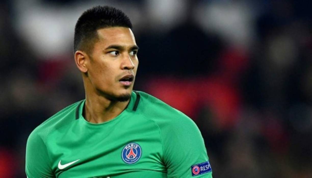 6- Alphonse Areola: Portero de la selección de Francia, su peso es de 95 kg.