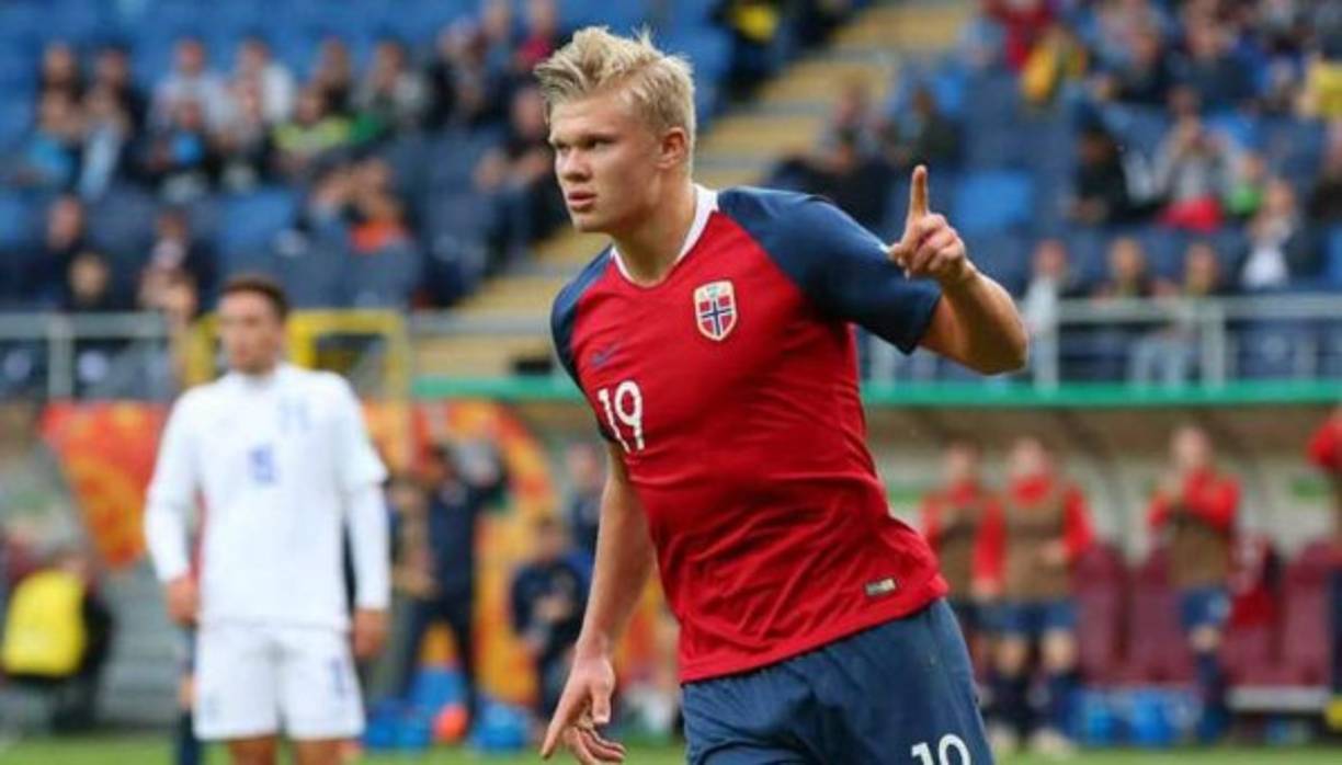 El atacante es apodado como la 'Bestia de Noruega' y tiene ilusionado a los aficionados noruegos por sus grandes partidos.