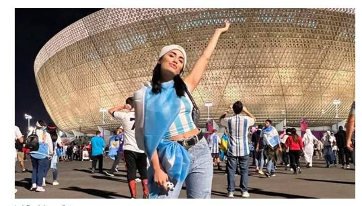 El joven en mención se contactó con Lali Espósito y le aseguró que él nunca quiso acosarla.