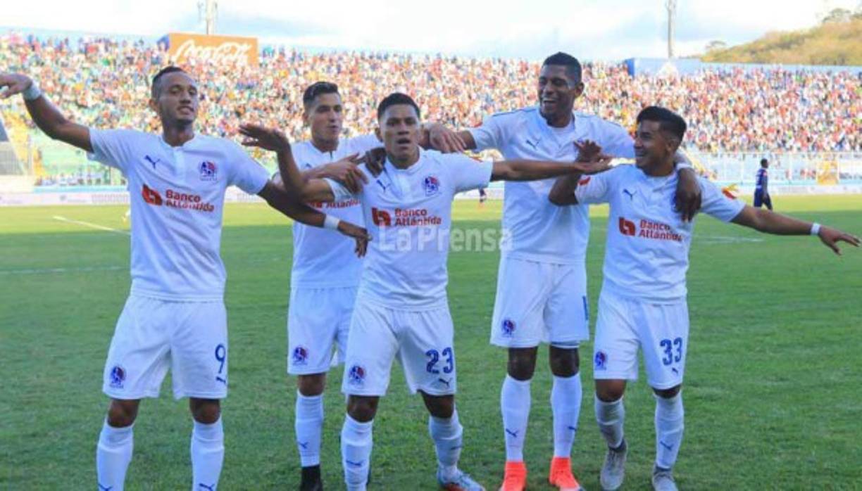 Así celebró su gol el jugador Bryan Moya del Olimpia.
