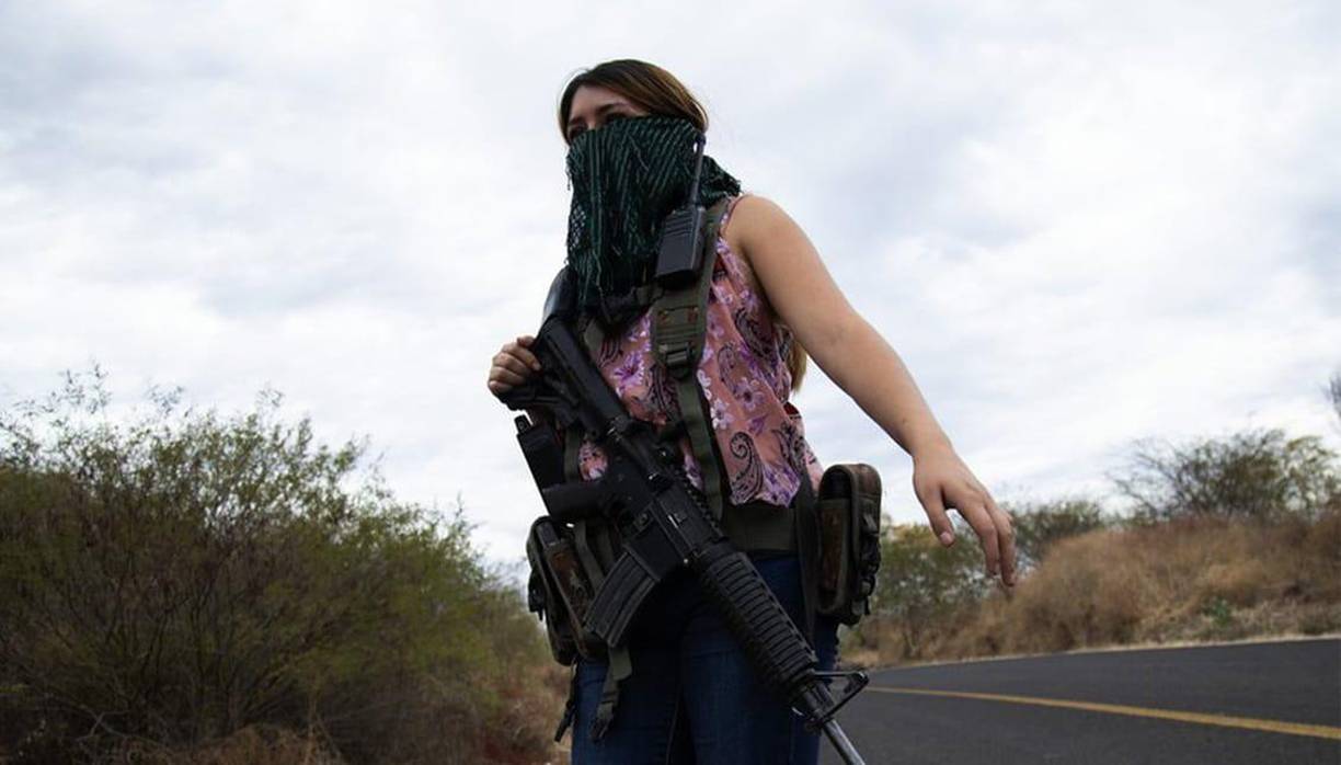 Durante la "guerra contra las drogas" presidida por Felipe Calderón y prolongada hasta enero de este año bajo el mandato de Andrés Manuel López Obrador, "La Peque" fue una de las mujeres asesinas que desafió a las fuerzas del estado.