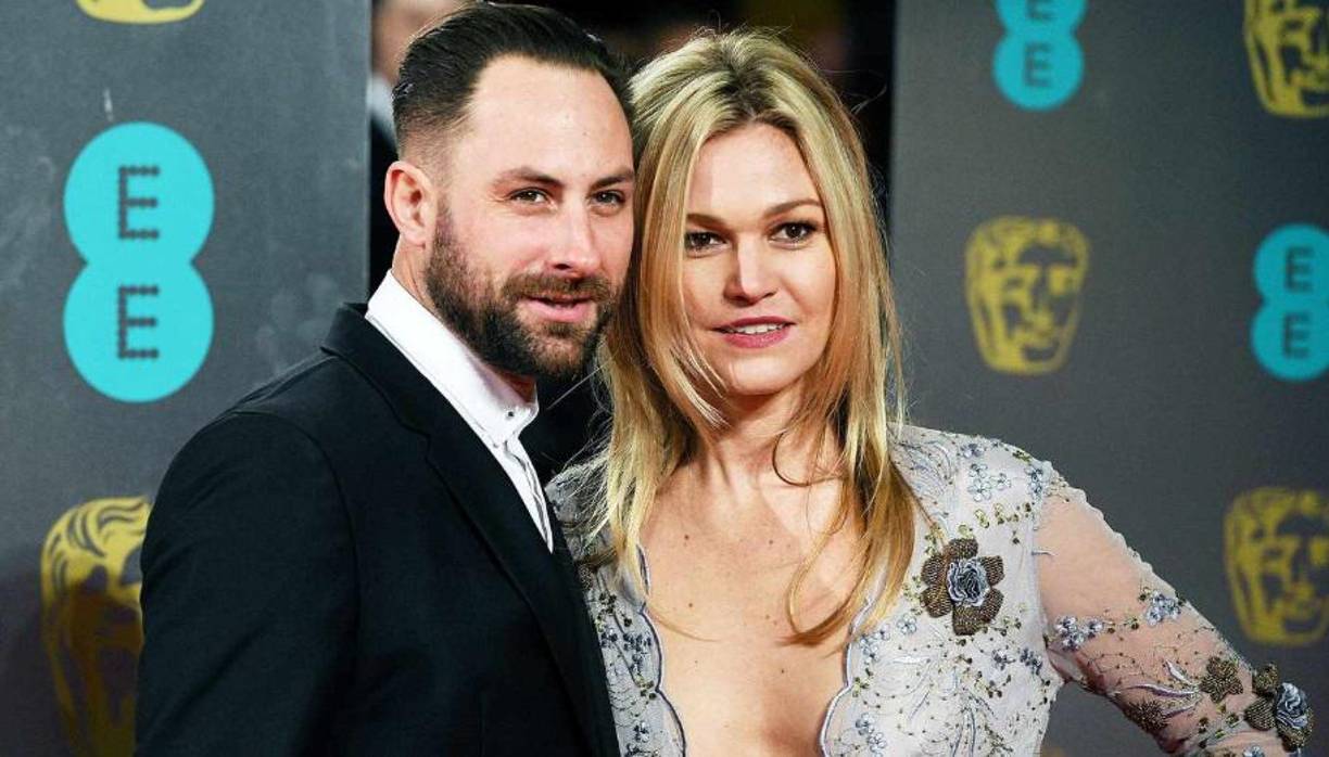 El 3 de enero de 2016, anunció su compromiso con el asistente de cámara Preston J. Cook, con quien trabajó en “Blackway”. En junio de 2017, Stiles confirmó que ella y Cook estaban esperando su primer hijo. Se casaron en septiembre de 2017. Su primer hijo nació en octubre de ese año, en enero del 2022 anunciaron el nacimiento de su segundo hijo y en abril pasado dieron la bienvenida a su tercer hijo juntos. 