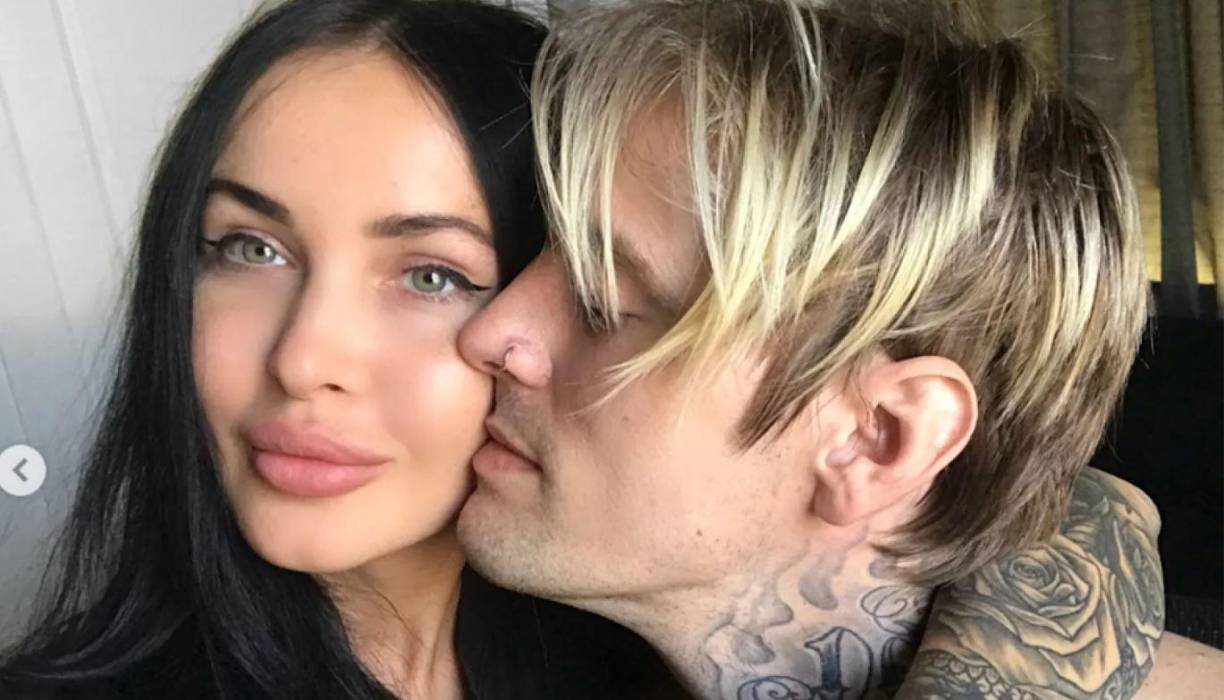 LINA VALENTINA. La ex novia de Aaron Carter, Lina Valentina, escribió una larga declaración a través de sus historias de Instagram. Cabe recordar que los famosos hicieron público su romance en septiembre de 2018 y se separaron en agosto de 2019.