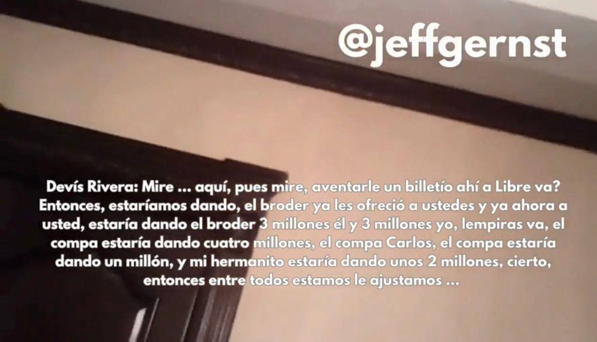 Devis Rivera llevaba la ‘voz cantante’ en la negociación con los demás narcotraficantes. Antes de hacer un recuento del dinero que entregarían para la campaña, él pronunció: “Aventarle un billetío ahí a (Partido) Libre, ¿va?”
