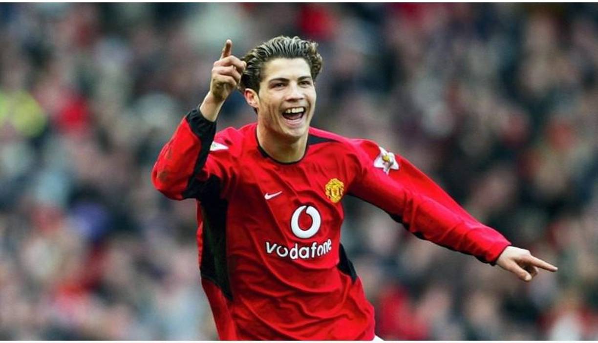 El cirujano plástico también supuso que Ronaldo tiene una<b> </b>rinoplastia, la cual puede costar entre 3,500 y 10 mil euros. En pocas palabras, la rinoplastias es mejorar su nariz.