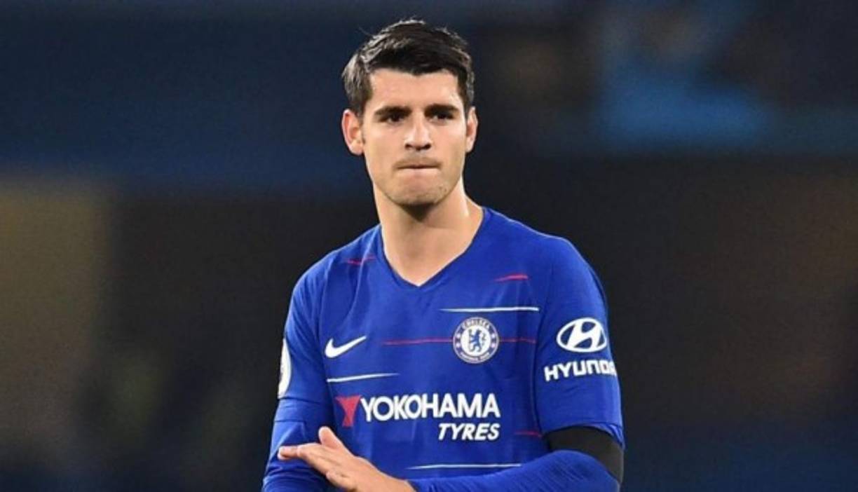 Álvaro Morata. El delantero español quiere salir del Chelsea en este mercado de pases a toda costa y diversos medios españoles hablan sobre un posible interés del Barcelona por tenerlo a préstamo.