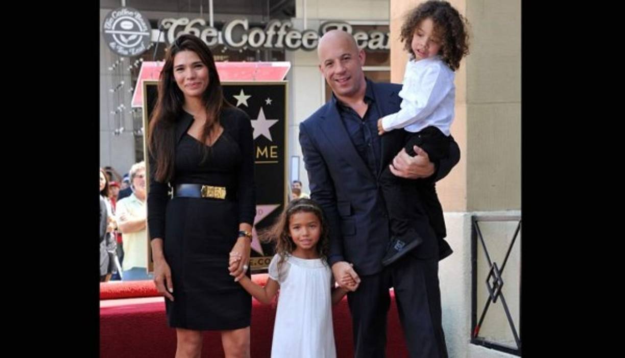 Vin Diesel junto a dos de sus tres hijos. El actor acaba de convertirse nuevamente en padre.