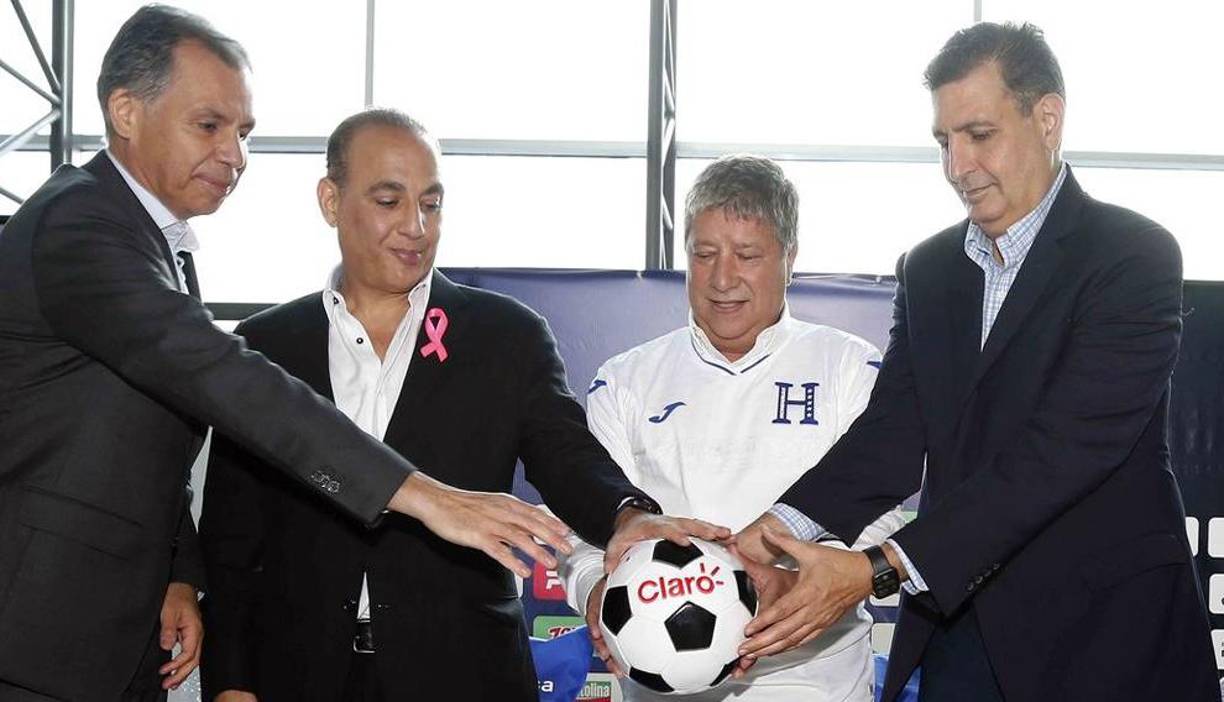 “Hay varias opciones, pero se tiene que analizar bien”, señaló Jorge Salomón. Todo indica de que el nuevo entrenador de Honduras se estaría conociendo la próxima semana.