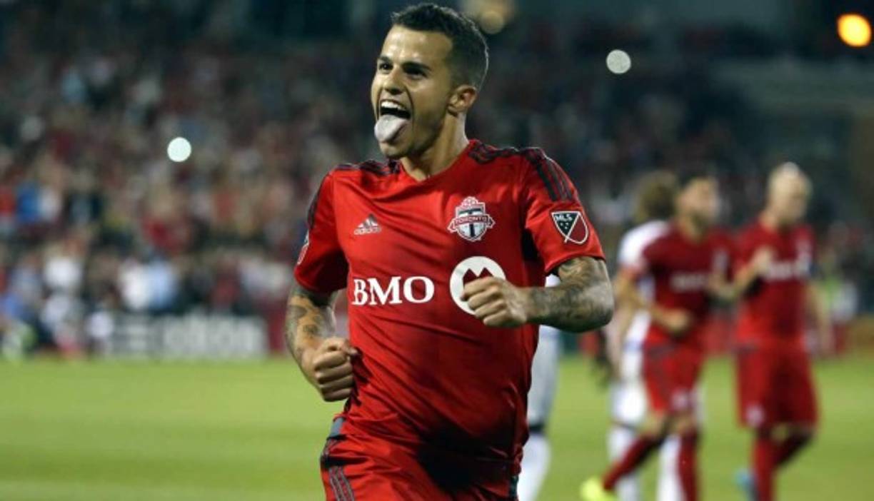 Nº2 Sebastian Giovinco. El delantero italiano del Toronto FC de la MLS se lleva al año, 7.11 millones de dólares, según el último reporte de Forbes. Foto AFP