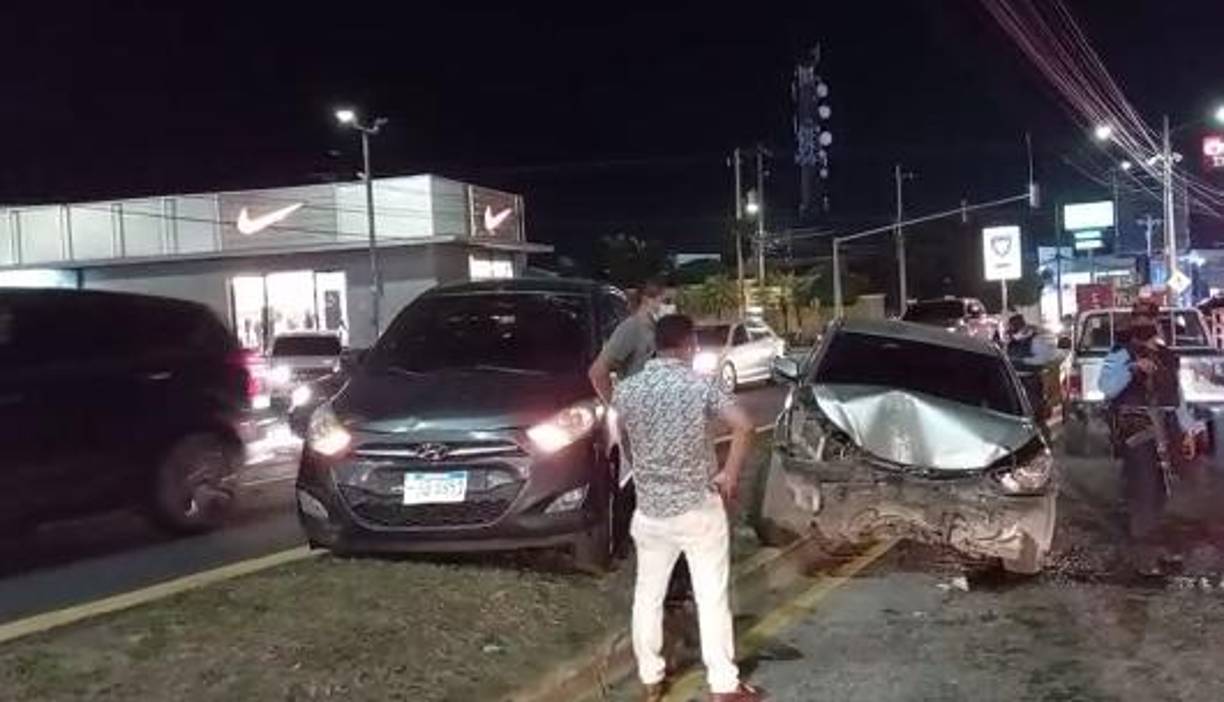 Riccy se conducía en su vehículo con placas PDI 6341 cuando se vio involucrada en el accidente. 