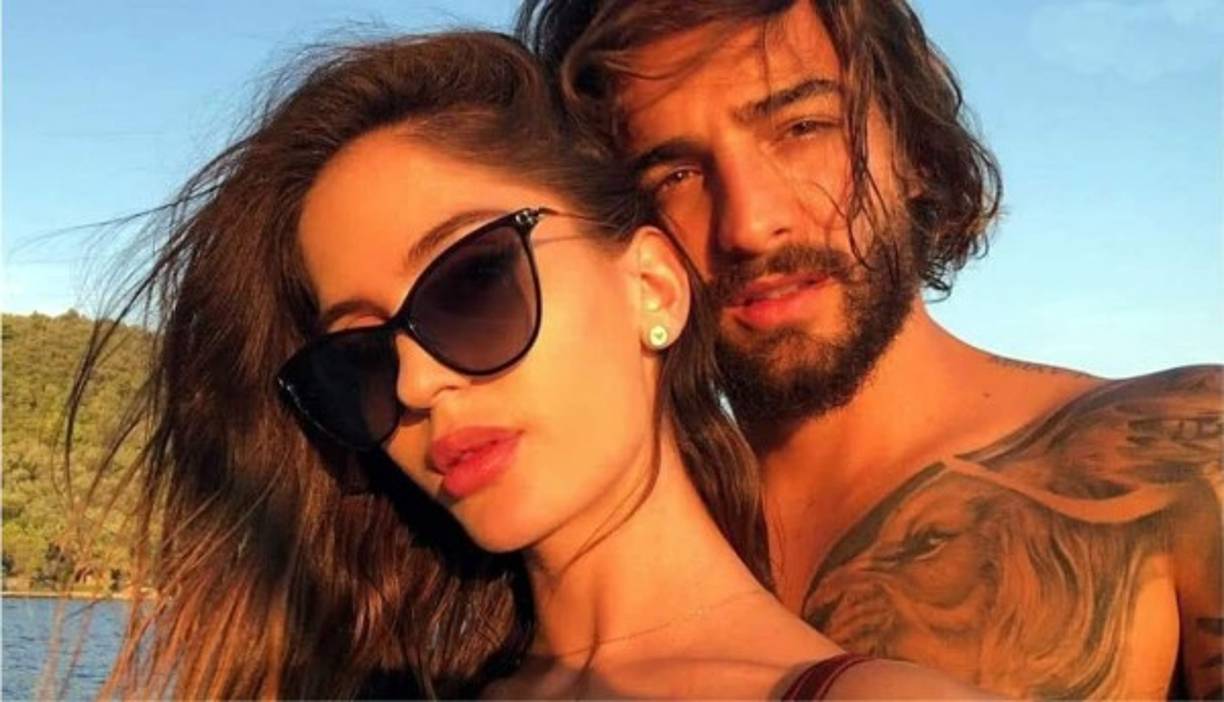 Maluma y Natalia Barulich compartieron dos años de relación hasta el pasado en noviembre de 2019 cuando, sorprendentemente, se supo que habían roto.