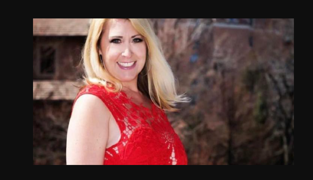 “Cuando comencé a modelar, tenía muchos amigos y familiares cristianos que me rechazaban. Sin embargo, le pregunté a Dios si quería que continuara y la respuesta siempre fue sí”, dijo. 