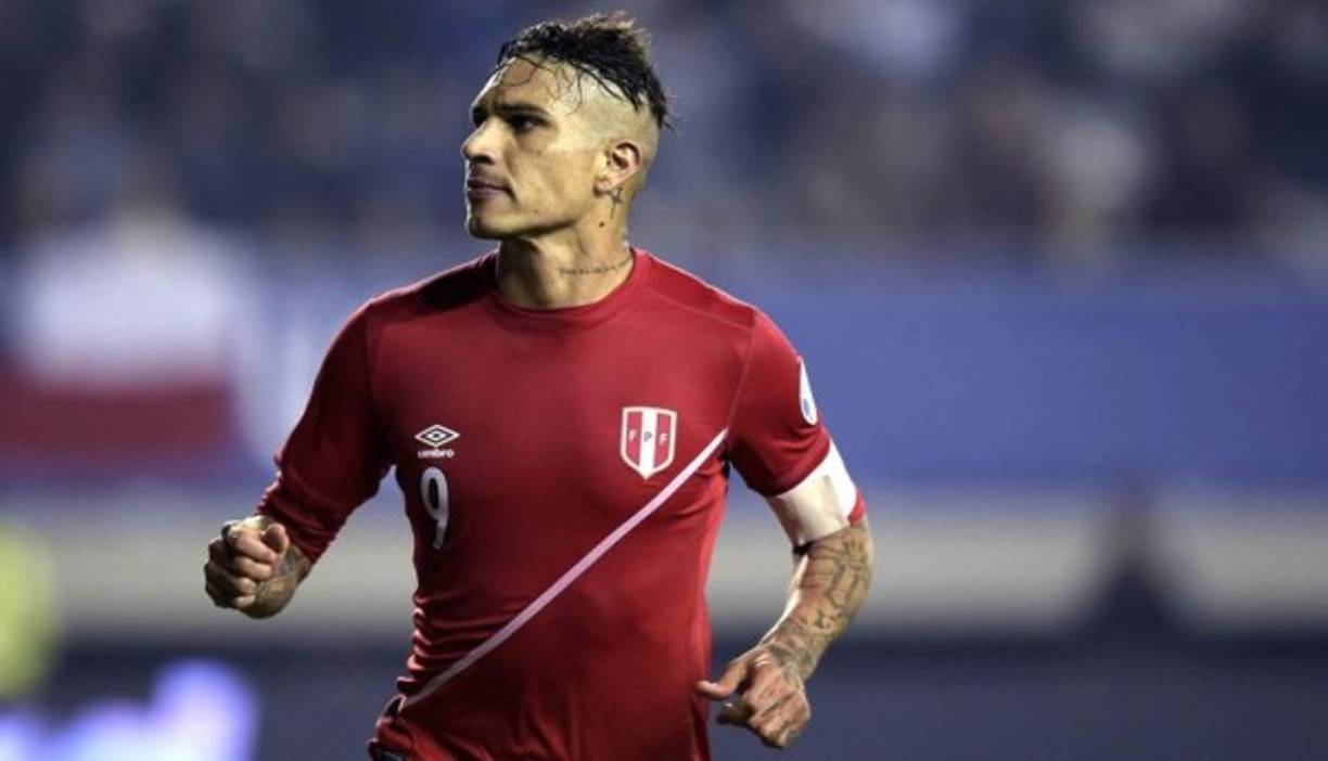 José Paolo Guerrero es el máximo goleador en actividad de Perú con 24 goles y segundo máximo en la historia en la selección.