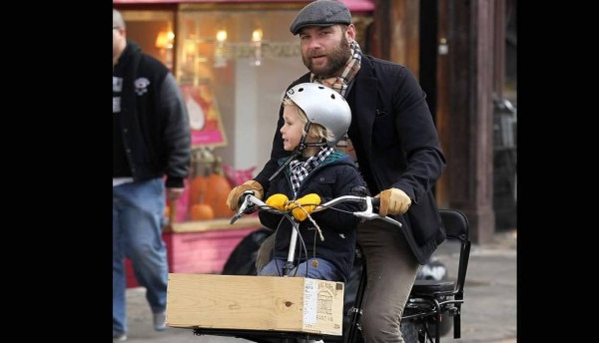 Liev Schreiber y su hijo Alexander.