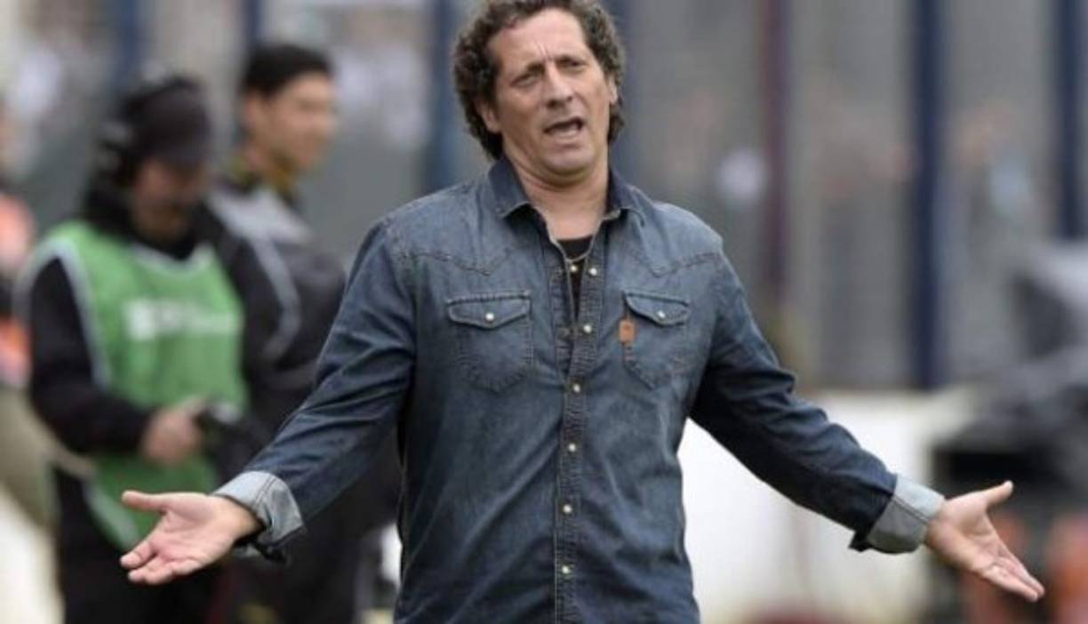 Durante el 2014 tuvo un paso por la televisión en el programa 'Concentrados Mundial' del canal argentino DeporTV.