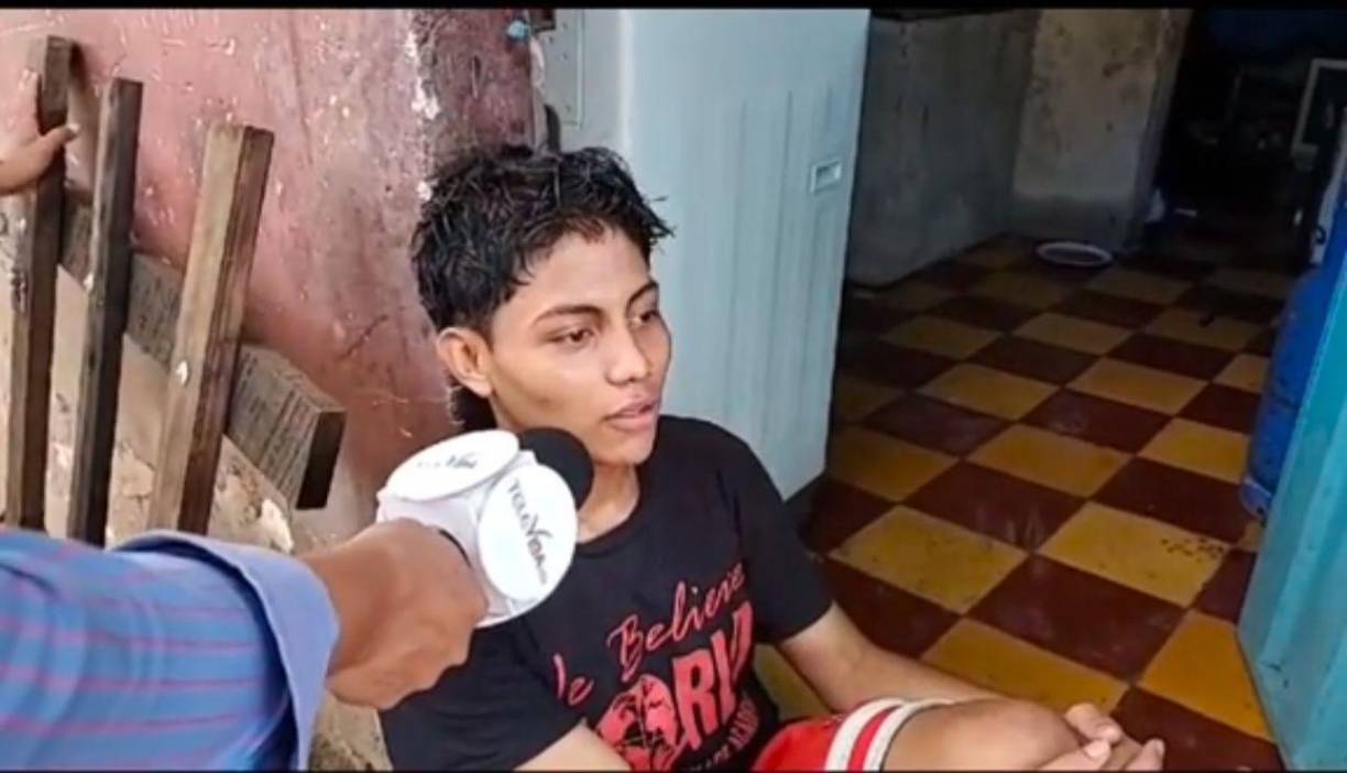 Aseguró que su hermano había destruido varios electrodomésticos, como la estufa, la <b>lavadora</b> y el <b>microondas</b>, antes de prender fuego a la casa. 