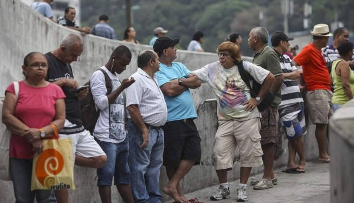 142,8 millones de votantes acudirán a las urnas para elegir en segunda vuelta su presidente.