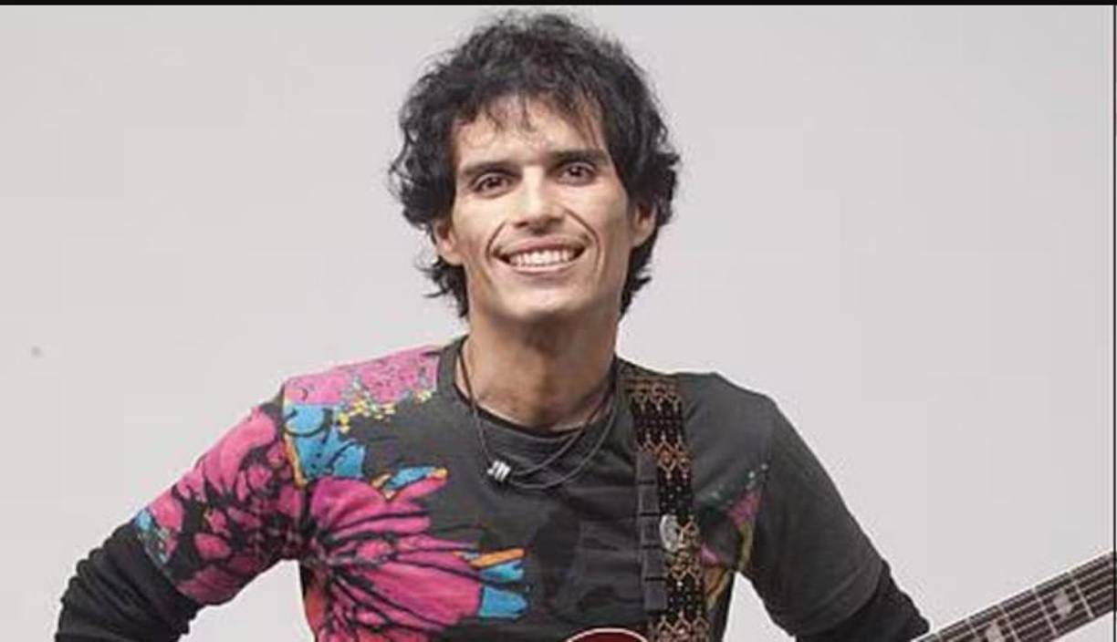 Sin embargo, continuó desarrollando proyectos personales, al punto que este mes publicó una nueva edición de su autobiografía ‘Yo, Pedro’ y mantenía una activa participación en las redes sociales.