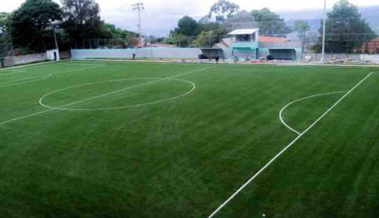 Así de hermosa luce la cancha que se ubica en Santa Lucía.