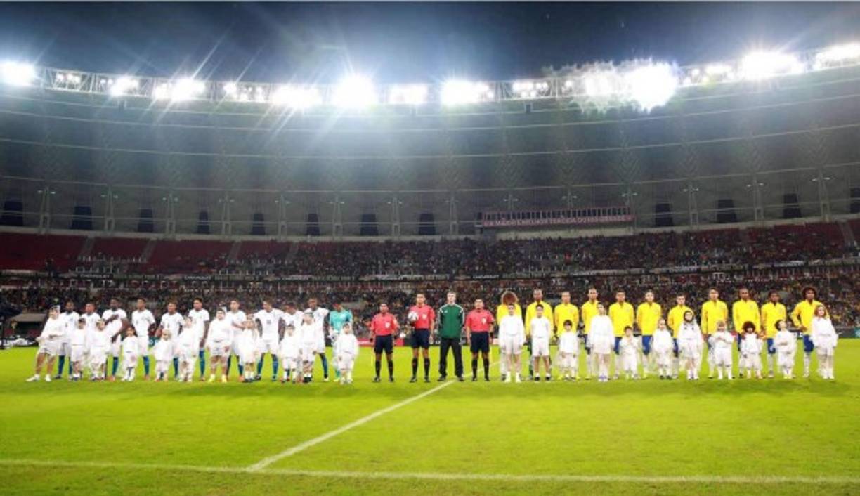 Brasil y Honduras se enfrentaron en territorio brasileño.