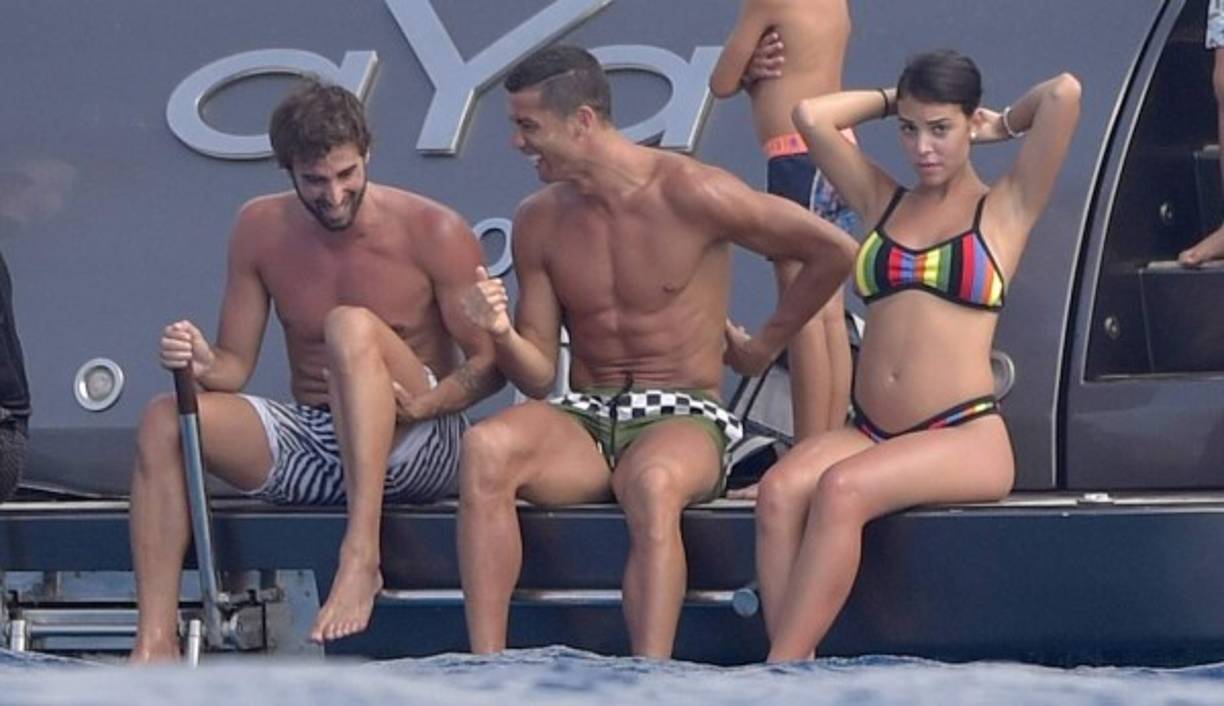 La joven amante del deporte, ha reaparecido con una barriga lejos del vientre plano que suele lucir de forma habitual.¿Está embarazada?