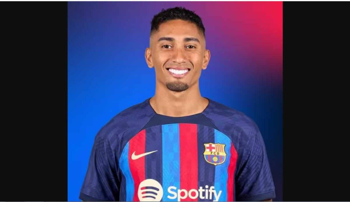 Raphinha - El delantero brasileño, uno de los fichajes veraniegos del Barcelona, usa el dorsal 22.