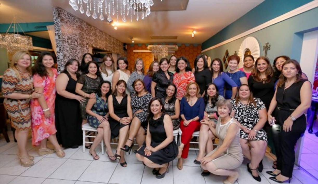 El Mezzonite Bistro también formo parte de las celebraciones por el 30 aniversario de unión y amistad.