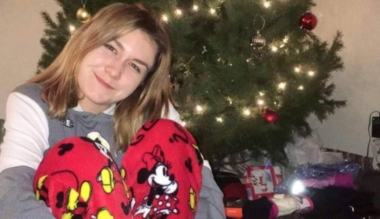 La joven fue encontrada muerta y semidesnuda, con señales de violación en un hotel de Miami.