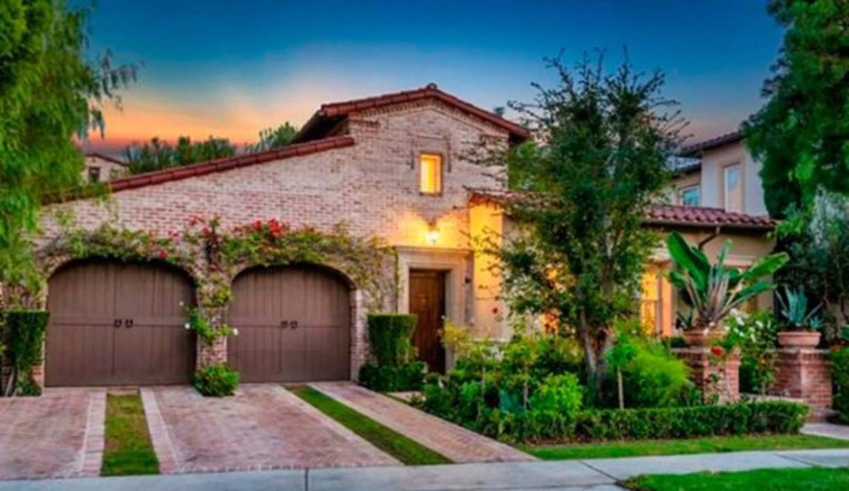 La mansión que vendió la viuda de Kobe cuenta con tres habitaciones y dos baños.