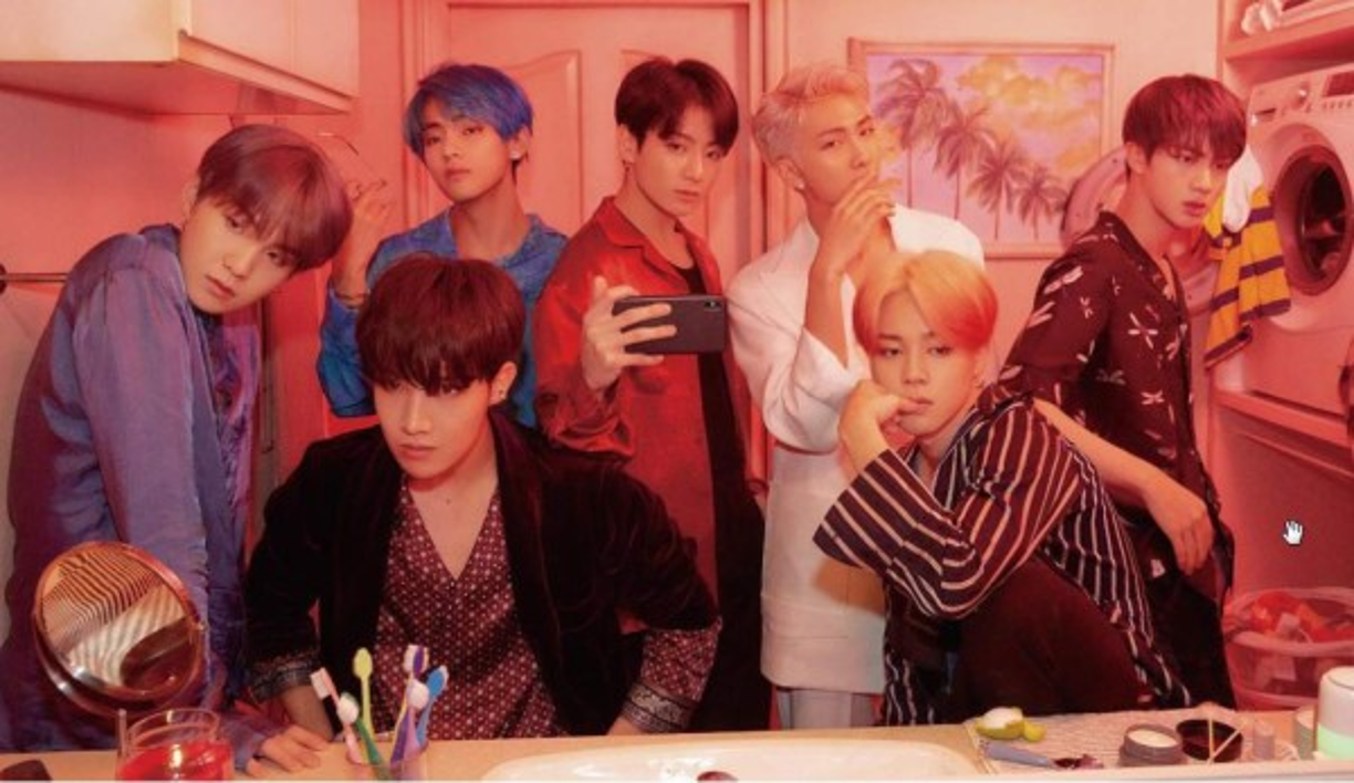 La famosa agrupación K-pop 'BTS', vive su mejor momento a nivel de ventas y streaming, ellos han conquistado el mercado americano. En los últimos días han causado sensación no por su música, sino por sus avatares de anime, el último filtro hit de la aplicación Snapchat.