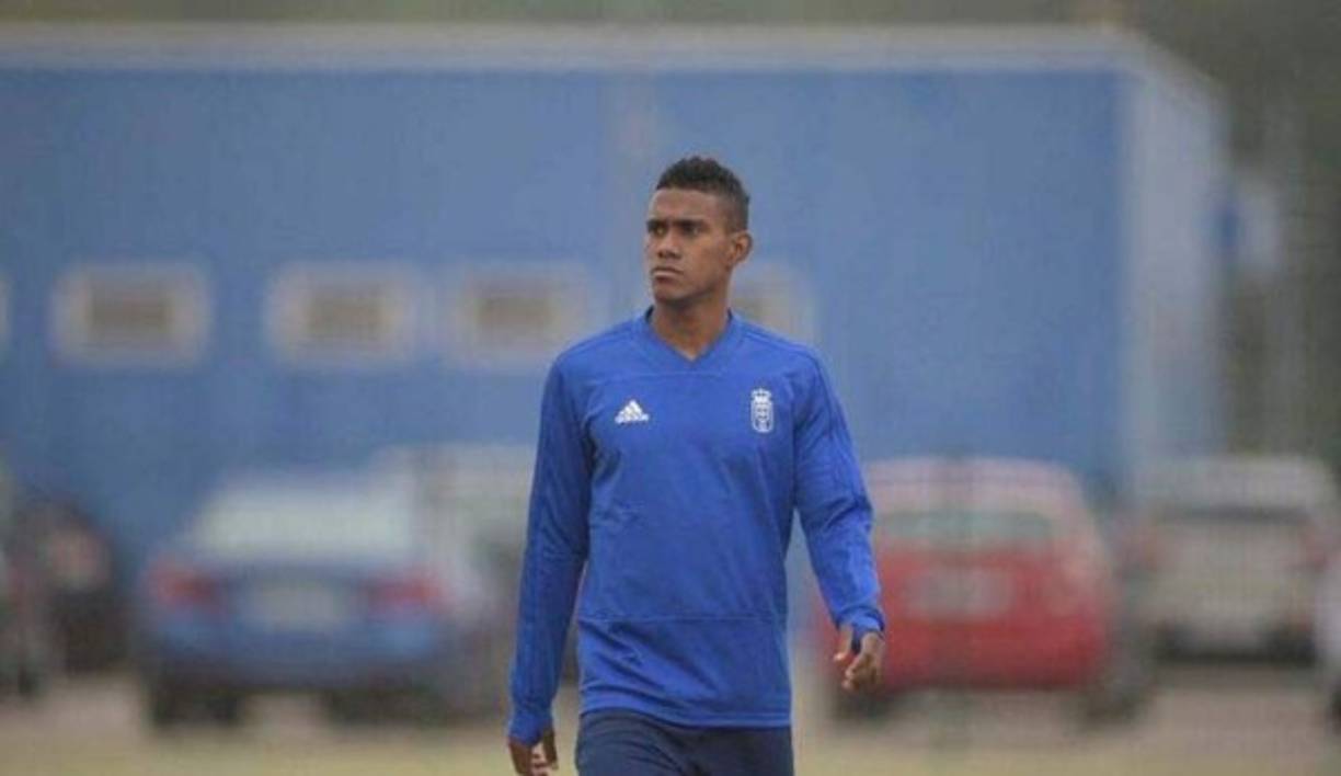 7- Édgar Bárcenas (1.2 millones de euros, volante panameño que milita en el Real Oviedo de España)