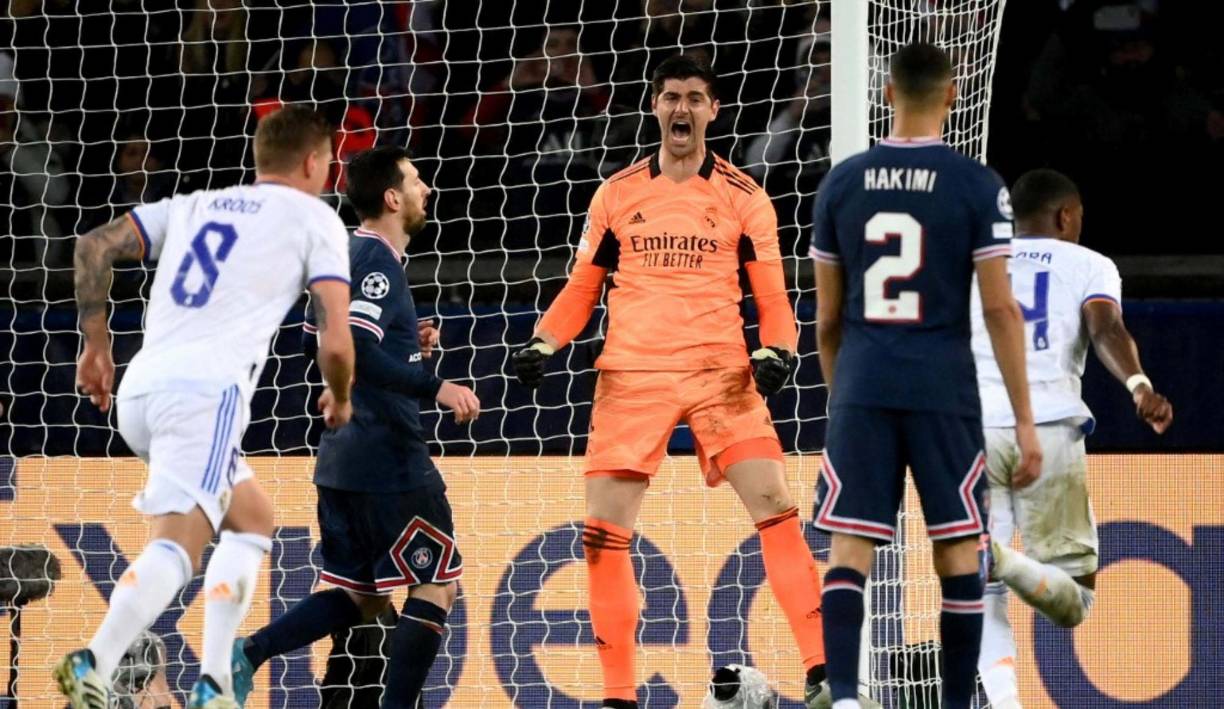 Courtois celebró a lo grande tras detenerle el penal a Lionel Messi.