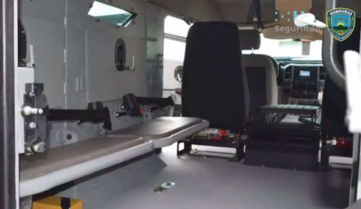 Añadió que los vehículos cuentan con tecnología que no se puede describir porque no se le puede estar dando la información al crimen organizado.