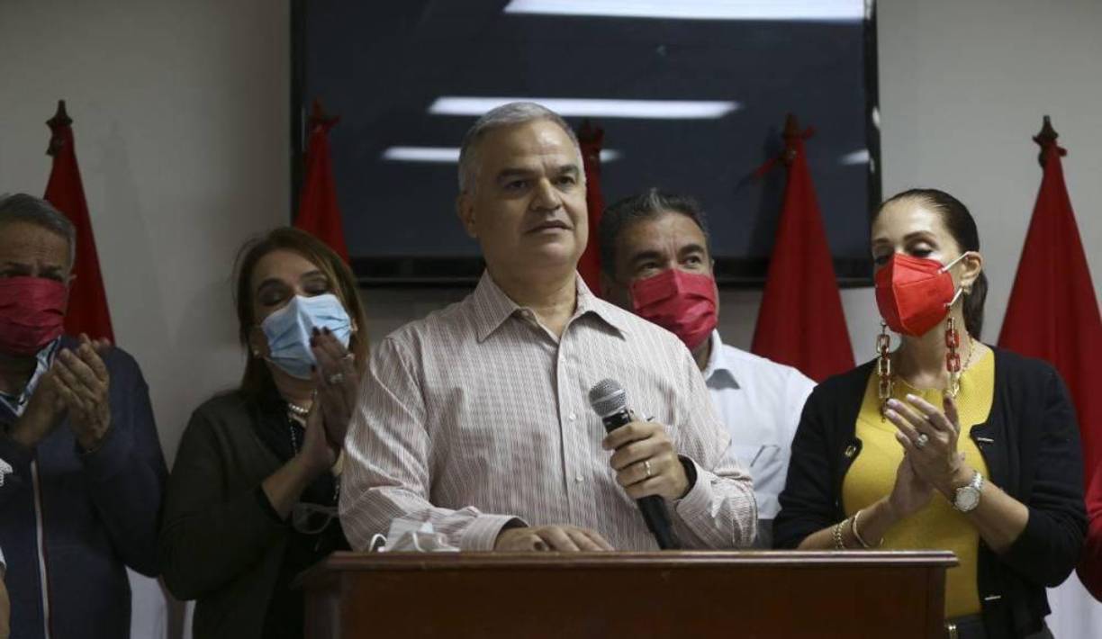 Rosenthal invitó públicamente a Tomé a reincorporarse a las filas liberales.