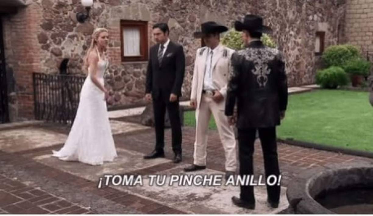 Mónica descubre que Víctor le engañó, solo quería casarse con ella para matar a Aurelio.