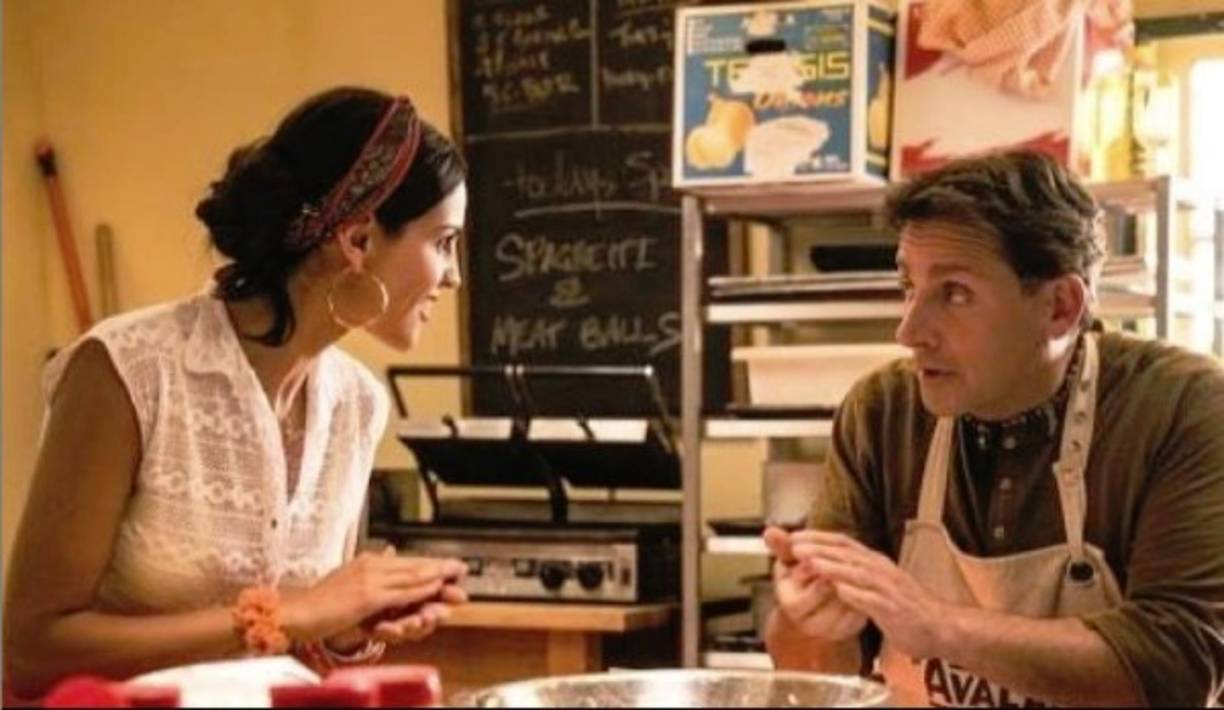 Ahora la actriz viajó a Nueva York para promocionar su nueva película, 'Welcome to Marwen, dirigida por Robert Zemeckis, ganador del Óscar al mejor director por 'Forrest Gump'. La cinta, que mezcla la técnica de 'motion capture' (captura de movimiento) con personajes de carne y hueso, se basa en la historia real de Mark Hogancamp (Steve Carell), un hombre que recibió una paliza en un bar y perdió la mayoría de sus recuerdos.