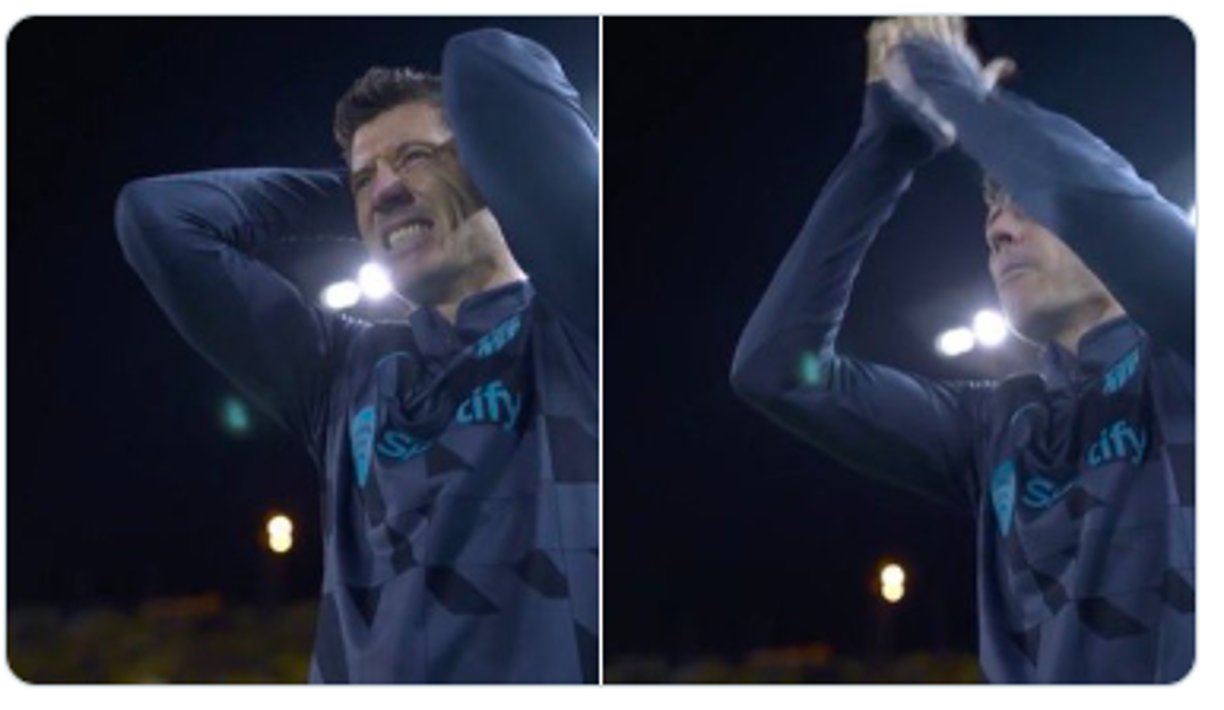 Y así reaccionó Robert Lewandowski desde el banquillo tras ver la clara jugada que tuvo Vitor Roqque para anotar su primer gol.