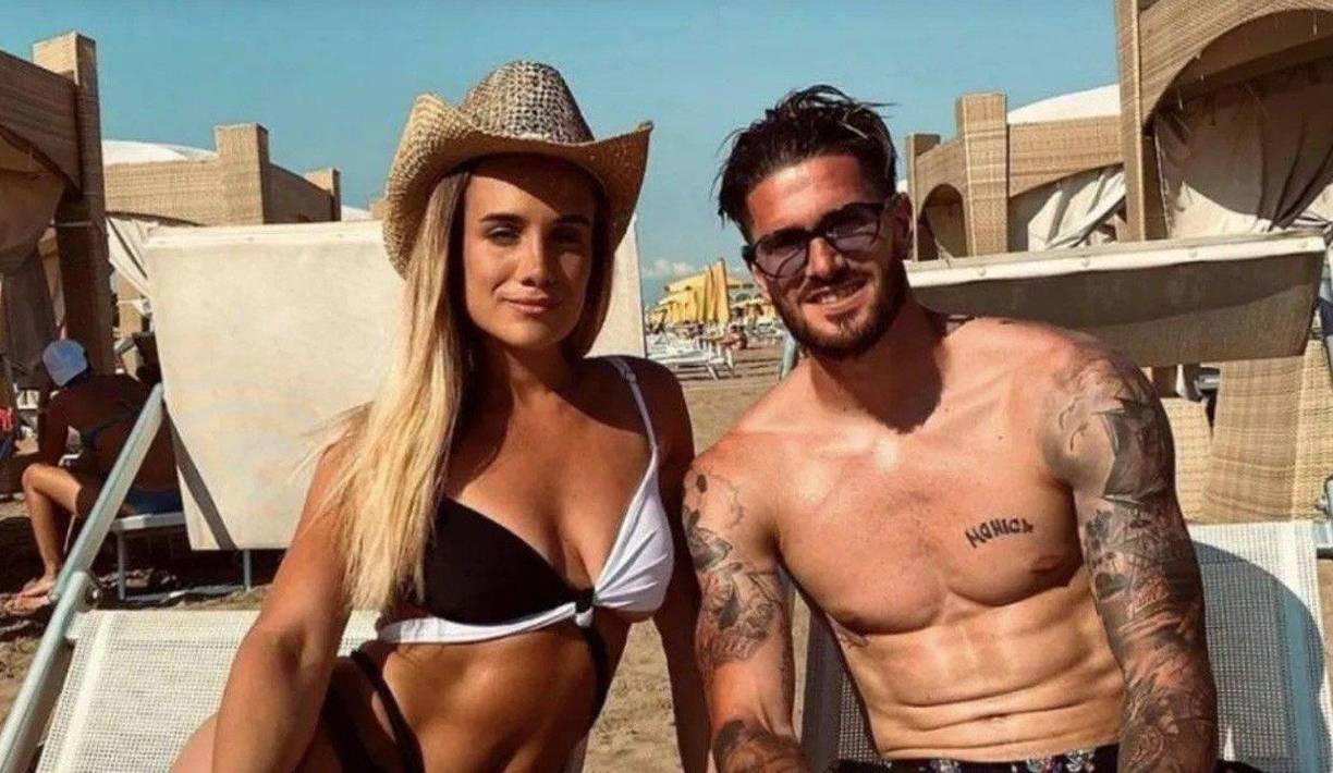 En el último año y medio se produjeron otros cambios también en su vida. Se separó de la madre de sus hijos, Camila Homs<b>.</b>