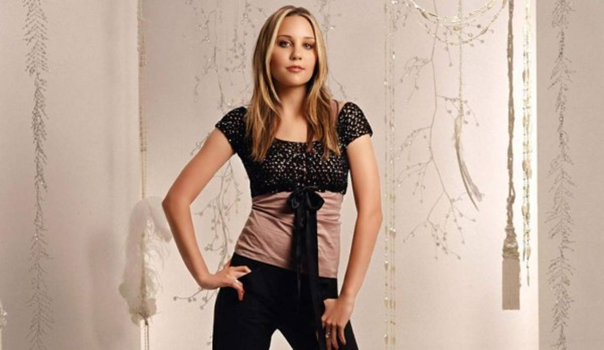 Las cosas pintaban bien para ella pero luego empezaron los problemas serios y es que las drogas apagaron la carrera de la actriz.