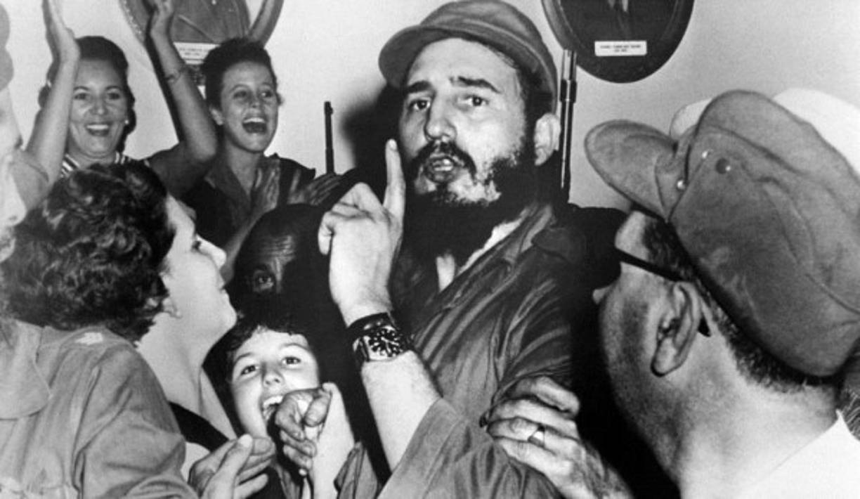 Los rebeldes celebran el triunfo de la revolución el 4 de enero de 1959. Foto: AFP/Getty Images