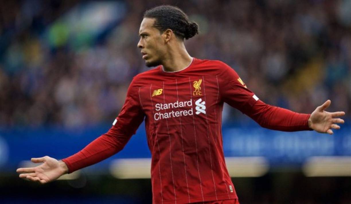 Han pasado los años y Virgil van Dijk se ha convertido en todo un sobreviviente. No solo venció a las enfermedades que lo aquejaban, también llegó a ser el central número 1 del mundo.